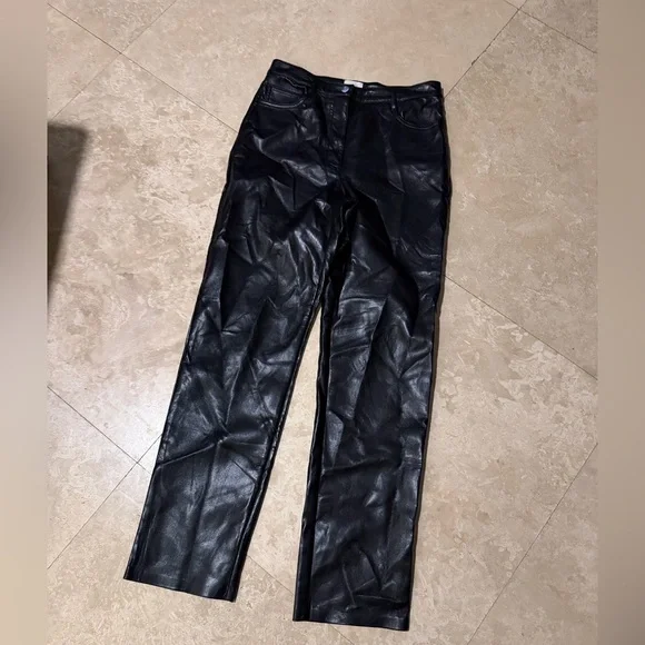 Wilfred Aritzia Faux Leather The Melina Super High-rise Pant - Picture 5 of 8